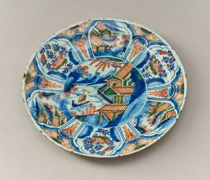 Bunt bemalter Teller