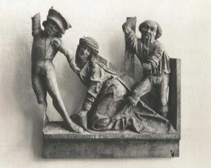 Kreuztragung, kleines Holzrelief aus Colmnitz