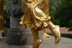 Mozartbrunnen, Dresden