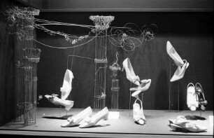 Basel: Bally, Schuhstand, klassisch