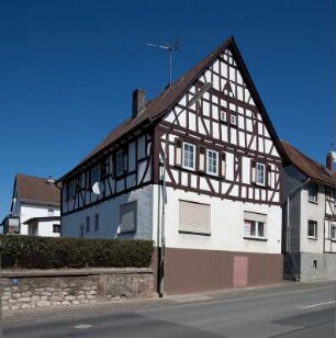 Linden, Frankfurter Straße 37