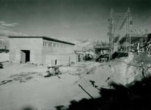 Staumauer, 1952-1956