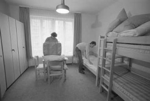 Wohnheim für Zivildienstleistende der Fördergesellschaft "Haus des behinderten Kindes" in der Waldhornstraße 29