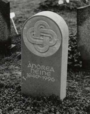 Grabstein für Andrea Heine (Mustergrabstein)
