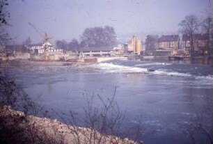 Esslingen, Wasserhaus von der Bundesstraße B 10 links, flussabwärts