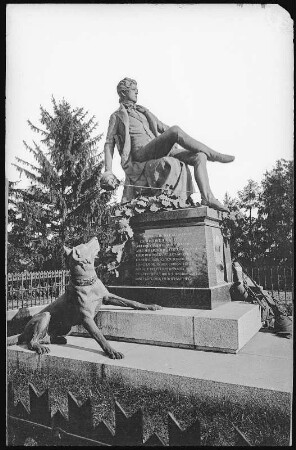 Bad Kösen-Saaleck, Rudelsburg. Bismarck-Denkmal