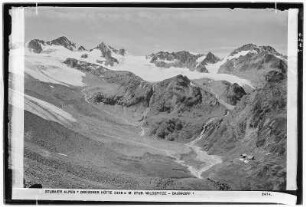 Stubaier Alpen. Dresdner Hütte (2308 Meter), Stubaier Wildspitze - Daunkopf