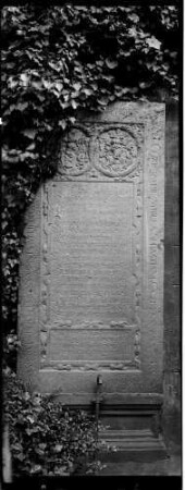 Heidelberg Peterskirche Grabstein von 1574