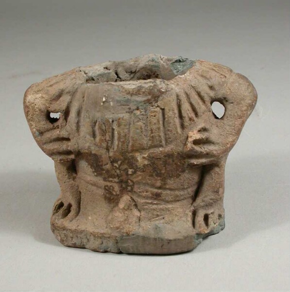 Figurine en argile (fragment)