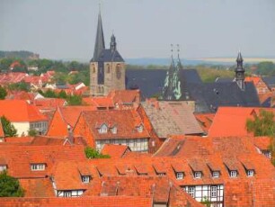 Quedlinburg - Stadtübersicht : Stadtübersicht mit Marktkirche, aufgenommen in Quedlinburg am 29. April 2014. Foto Uwe Gerig