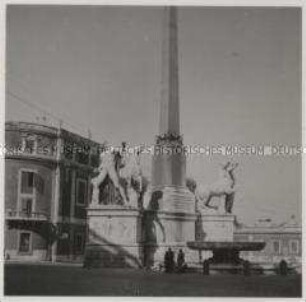 Rom, Hügel Quirinal, Plastiken der Dioskuren (Castor und Pollux)