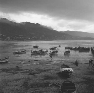 Cefalu, Fischerboote im Hafen