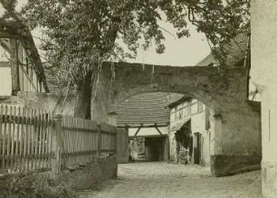 Zschaitz, Gut Nr. 28, Tor