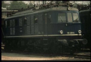 Bw Stuttgart: Lok E 119 001-4