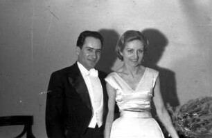 Madrid (Spanien): Konzert; im Foyer; Lola Bobesco; Popescu