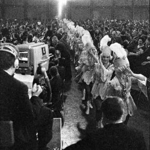 Nato-Prunksitzung des Festausschusses Karlsruher Fastnacht in der Schwarzwaldhalle.