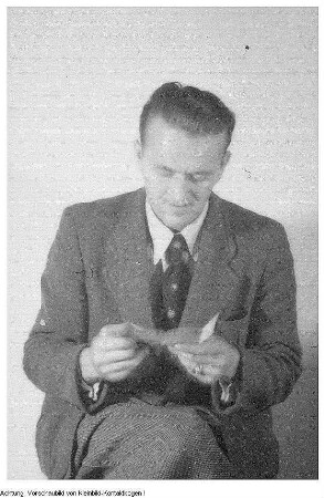 I. oder II. Landesparteitag der SPD. Unbekannter Delegierter, vermutlich G. Nitzsche, Landesvorstand SPD, verantwortlich für Jugendfragen, 1945/46.