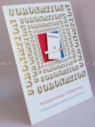 Werbeaufsteller für "Coronation"-Zigaretten