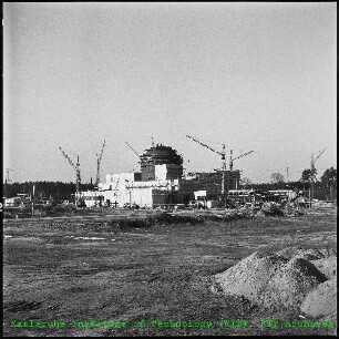 Baustelle des Mehrzweckforschungsreaktors (MZFR), von Südosten