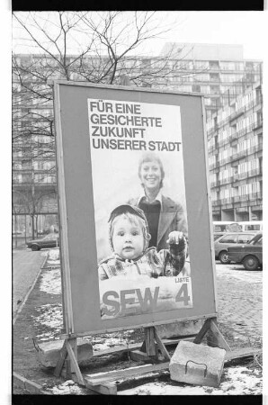 Kleinbildnegativ: Wahlplakat SEW, Pallasstr. 6, 1979