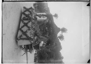 Erntedankfest in Sigmaringen 1935; Geschmückter Umzugswagen vor der Stadthalle
