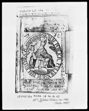 Gebetbuch mit drei eingeklebten Kupferstichen — Fuldaer Exlibris, Folio 1 recto