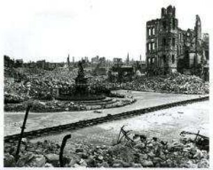 Dresden, Ruinenlandschaft, 9. Juni 1947
