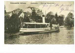 Kanalpartie an der Woltersdorfer Schleuse mit Blick auf das Sanatorium