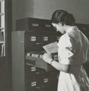 Negativarchiv, Laborantin bei der Arbeit, Sächsische Landesbildstelle, um 1937