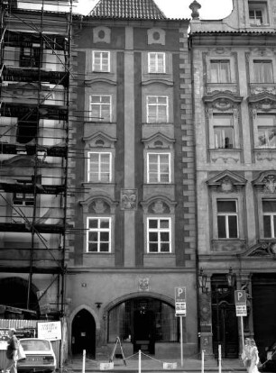 Haus Zur Goldenen Lilie & Haus Nr. 458