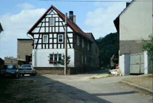 Haus mit Fachwerkgiebel im Ortsteil Pohlitz