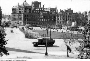 Dresden, Neustadt. Markthalle und Hauptstraße, 1950