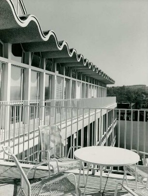 Geschäftshaus Berlinische Lebensversicherung, 1955-1956