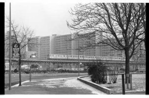 Kleinbildnegativ: Hallesches Tor, 1976