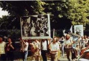 Demonstration der Grünen von der Bundesgeschäftsstelle ins Regierungsviertel