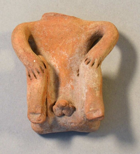 Figurine en argile (fragment)