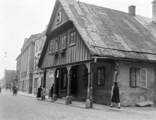 Hohenelbe, Laubenhaus : Hohenelbe (Vrchlabi/Tschechische Republik). Wohn- und Geschäftshaus an der Hauptstraße