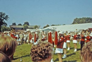 Kindervogelschießen: Spielmannszüge im Bürgerpark