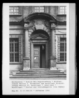Schloss Neu-Augustusburg — Portal