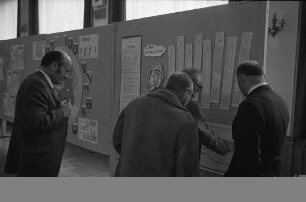 Vorbereitung auf die Kommunalwahl am 20. April 1975 in Karlsruhe