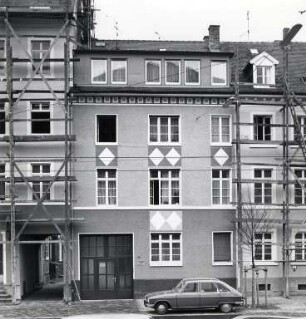 Privatgebäude, Straßen und Plätze in Karlsruhe. Baumeisterstraße 26