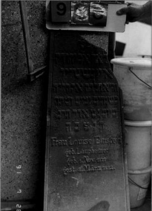 Grabstein 910 (Nachholaufnahme)