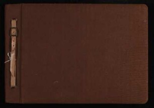 Dienst- und Privat-Fotos, z.T. lose eingelegt, von Admiral Schuster, Paris Oktober 1940 (27. Mai 1940 Ernennung zum Kommandierenden Admiral West)