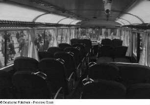Innenansicht des Omnibus Typ Ikarus-55
