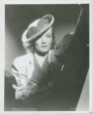 Marlene Dietrich (Los Angeles, 1935) (Archivtitel)