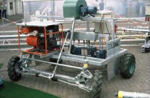 Fotografie: Gartenbautechnik-Freiland, Pflanztechnik