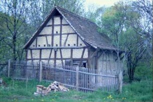 große Zwetschendarre beim Edelhof, unmittelbar an "Edelmanns Garten"
