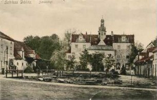 Schloss Dölitz: Schlosshof