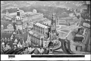 Dresden, Blick auf Residenzschloss, Katholische Hofkirche, Semperoper und Zwinger, Luftbild