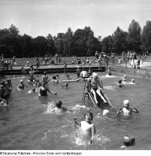 Sommerferien: Wostrabad
